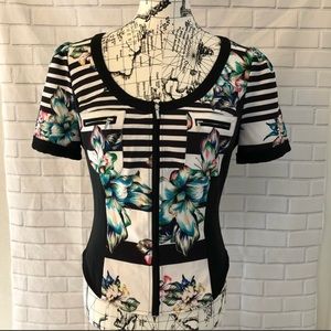 BEBE zip up top - Like New